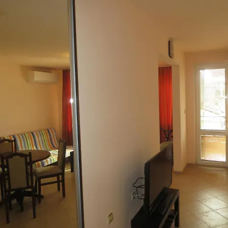 דירה Pomorie Apartment *