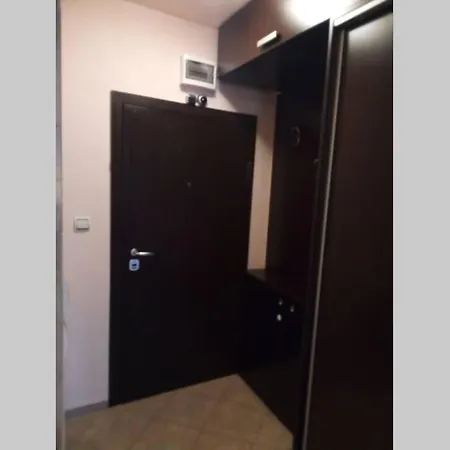 דירה Pomorie Apartment פומורי