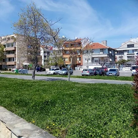 Pomorie Apartment פומורי